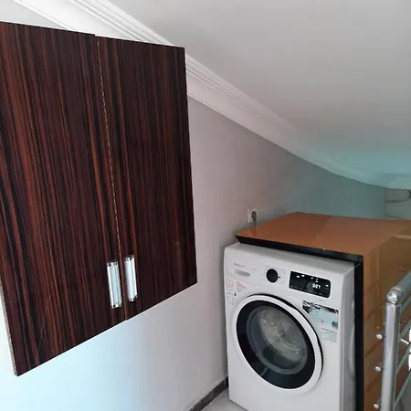 Apartment Havuzlu Sitede Luks 3+1 Daire Manavgat