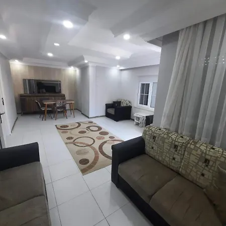 شقة Havuzlu Sitede Luks 3+1 Daire